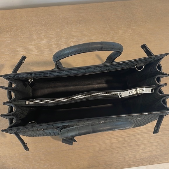 Saint Laurent Sac De Jour Tote in Matte Crocodile-Embossed Leather - Picture 14 of 17